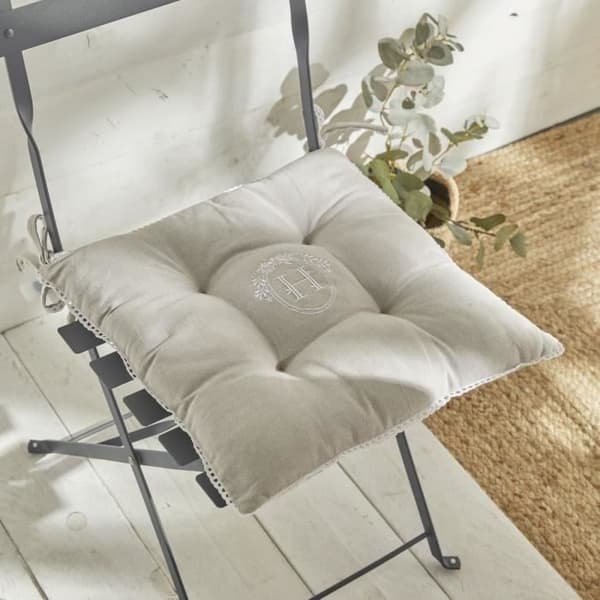 Quiltad sits - TODAY - CHARME - Chambray x Petite Broderie Berenice - 40 x 40 cm