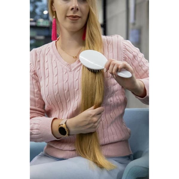 Selvitysharja Ilū Easy Detangling Ovaali