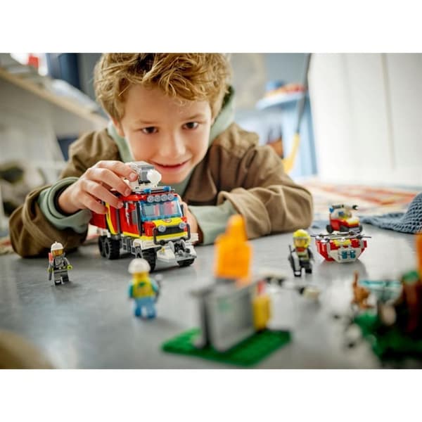 Lego City 60374 brandbil