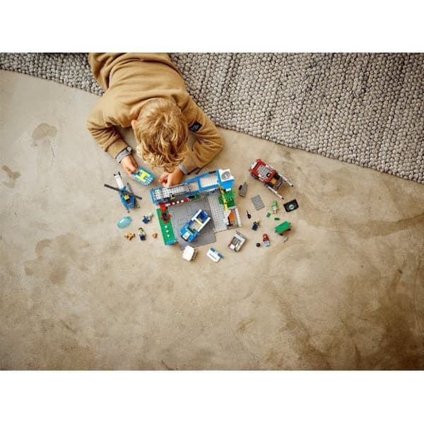 Lego City 60316 polisstation
