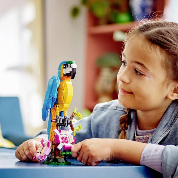 LEGO® CREATOR 31136 Exotiskt papegoja