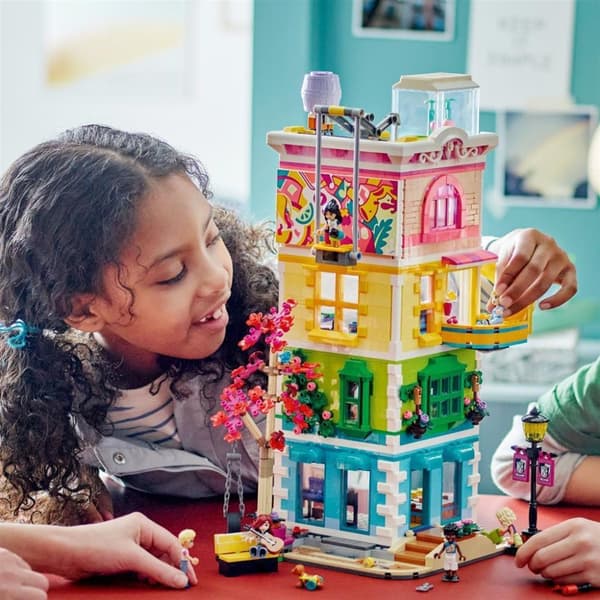 Lego Friends 41748 Heartlake City Building Center