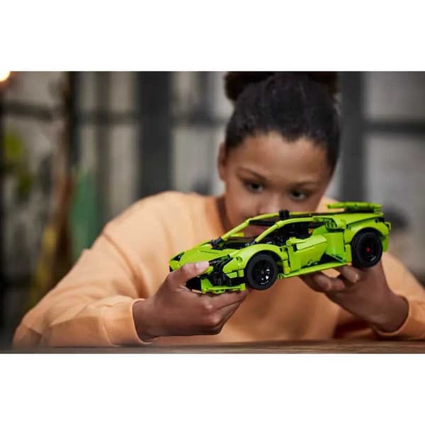 Lego Teknisk Lamborghini Huracán Gylden