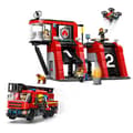 Miniatyrbillede 2 af 5: Lego Brandpark Med Brandbil Konstruktion Spil Con Rød