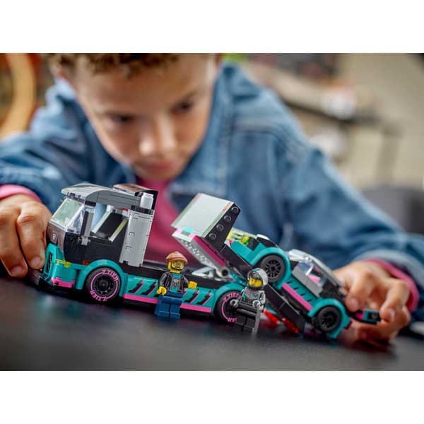 Lego Kilpa-autojen Ja Kuljetusautojen Rakennuspeli