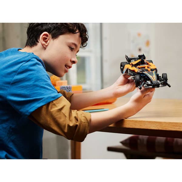 Lego Ja Kilpa-auton Rakennuspeli Neom Mclaren Formula