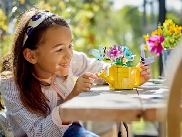 LEGO Creator 31149 Blommor i en vattenkanna
