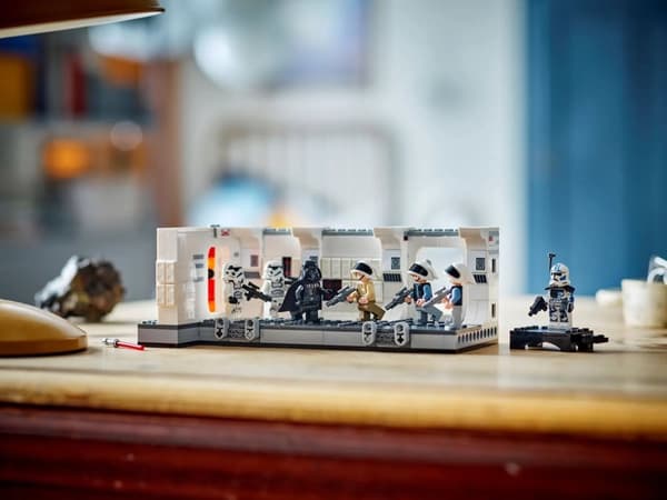 LEGO STAR WARS 75387 Ombord på Tantive IV
