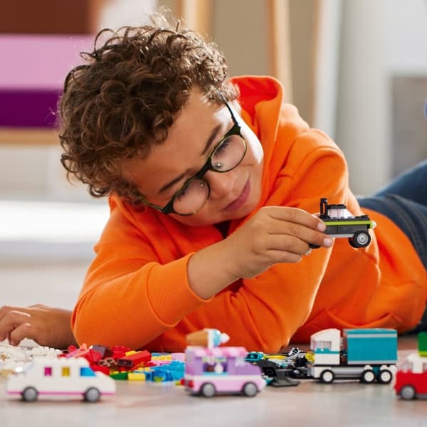 Lego Classic 11036 kreative køretøjer