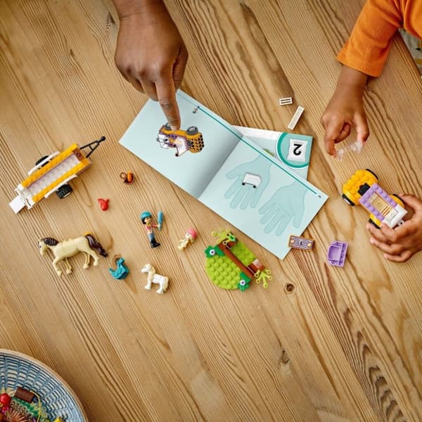 Lego Friends 42634 Häst- och ponnysläp