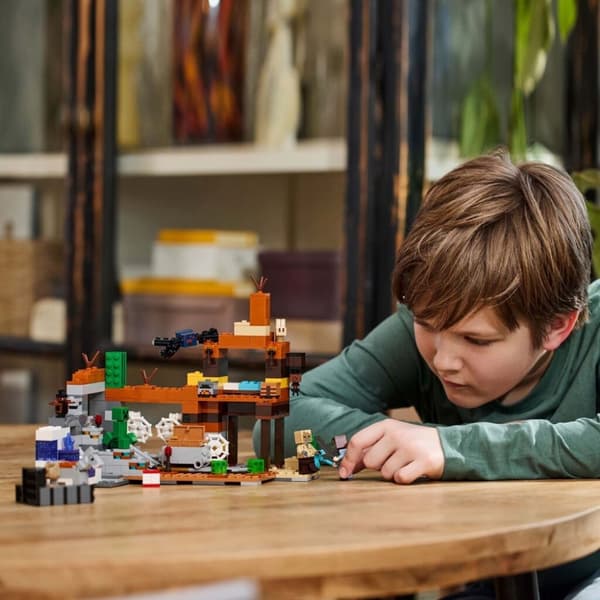 Lego 21263 Minecraft The Wasteland Mineshaft