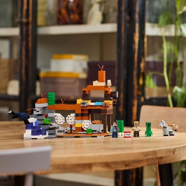 Lego 21263 Minecraft The Wasteland Mineshaft