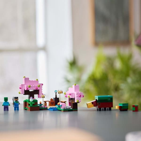 Lego 21260 Minecraft The Cherry Blossom Garden