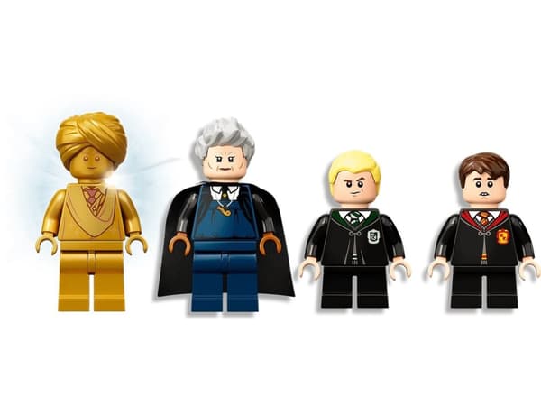 LEGO HARRY POTTER 76395 HOGWARTS: FØRSTE FLYVENDE LEKTION
