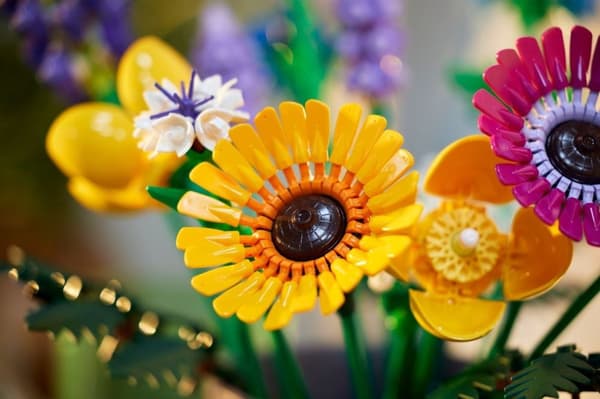 LEGO ICONS 10313 VINDBLOMSBUKETT