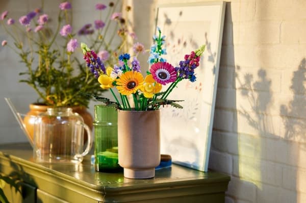 LEGO ICONS 10313 VINDBLOMSBUKETT