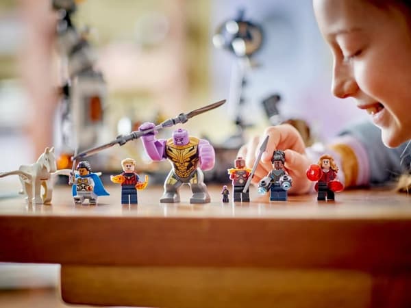 LEGO MARVEL 76266 LOPPUPELIN VIIMEINEN TAISTELU