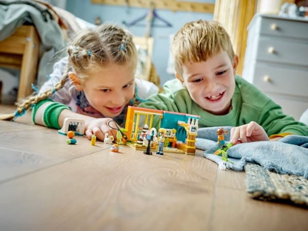 LEGO FRIENDS 41754 LEOS RUM