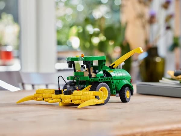 LEGO TECHNIC 42168 JOHN DEERE 9700 REHUNKOJEN PUUTARHA