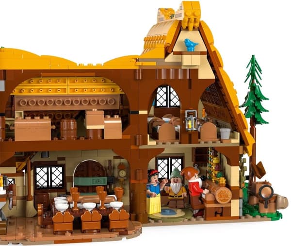 LEGO 43242 Disney Snövit och de sju dvärgarna stuga