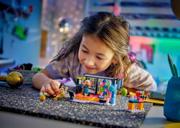 LEGO FRIENDS 42610 KARAOKE MUSIKFEST