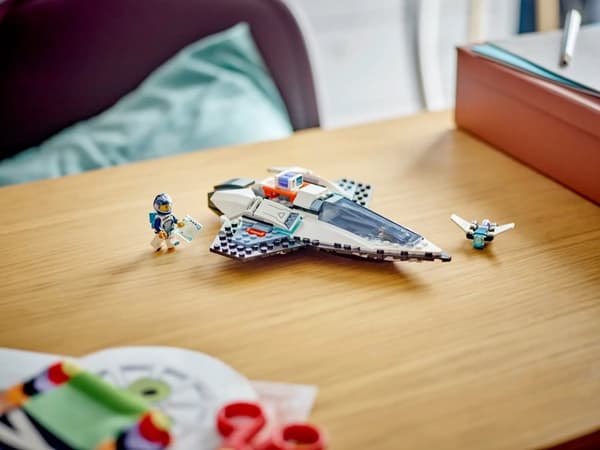 LEGO CITY 60430 INTERSTELLAR RUMSKIP