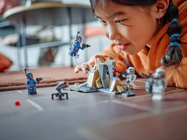 LEGO Star Wars 75373 Baghold på Mandalor - Kampsæt