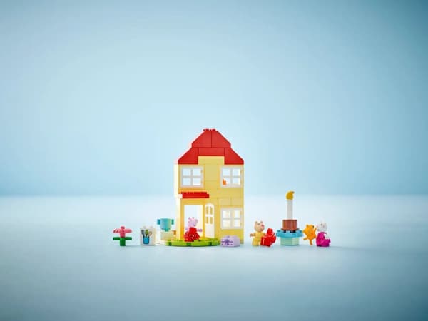 LEGO DUPLO 10433 Peppa Pig Fødselsdagshus