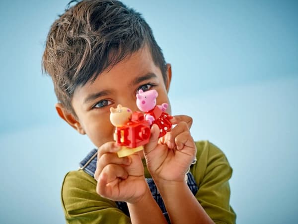 LEGO DUPLO 10433 Peppa Pig Fødselsdagshus