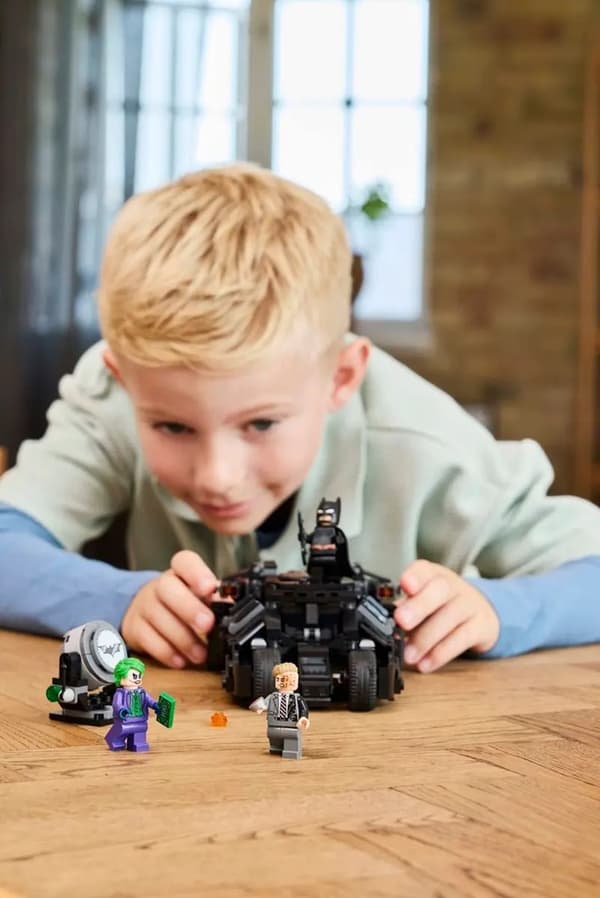 LEGO BATMAN 76303 Batman Tumbler vs. Two Face & The Joker