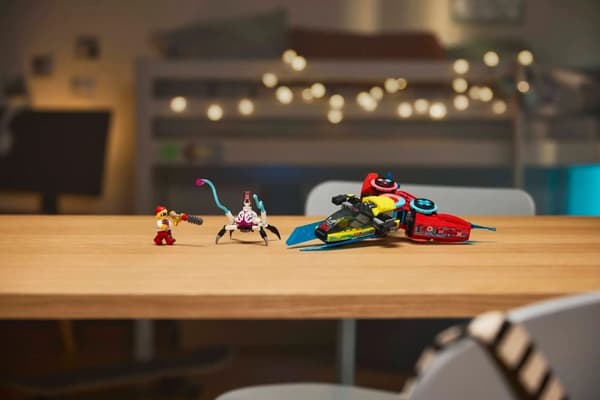 LEGO DREAMZZZ 71489 Cooper's Gaming Controller Jet