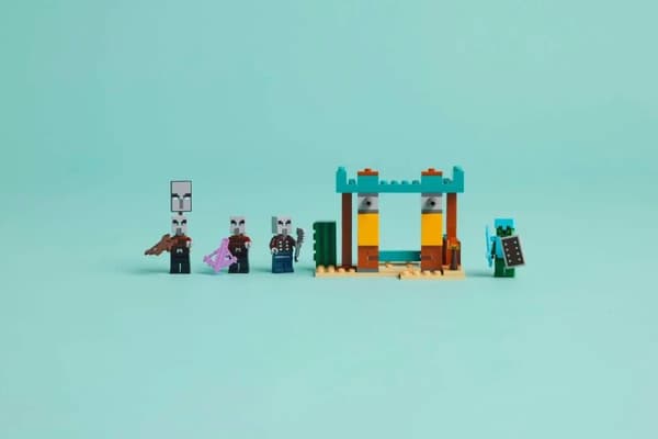 LEGO MINECRAFT 21267 Illager Desert Patrol