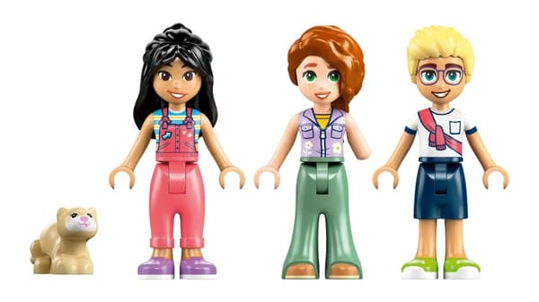 LEGO FRIENDS 42663 Friendship Camper Van Adventure