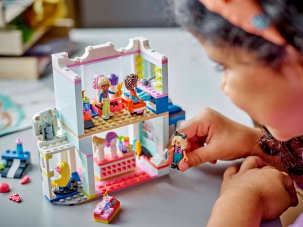 LEGO FRIENDS 42662 Frisørsalon og tilbehørsforretning