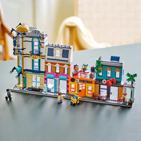 LEGO Creator 31141 Hovedgaden 3-i-1 CITY