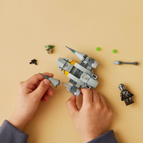 LEGO Star Wars 75363 Mandalorianens N-1 jaktplan i mikroskala