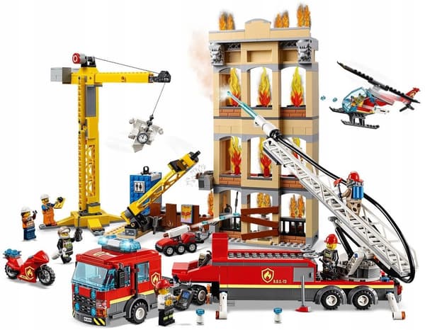 LEGO CITY 60216 BRANDVÆSEN 24-TIMERS BRANDSTATION