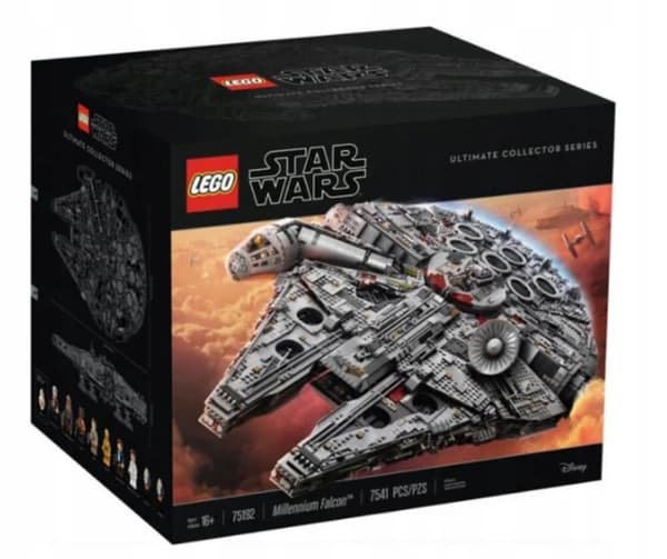 LEGO Star Wars 75192 Millennium Falcon
