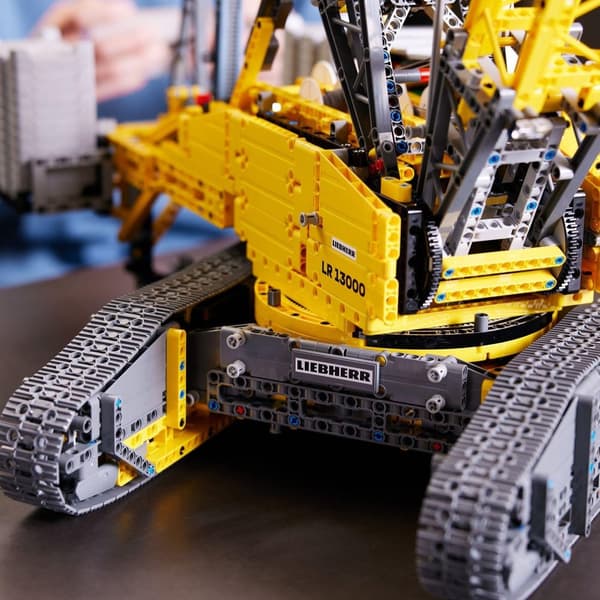 Lego Technic 42146 Liebherr Telaketjunosturi