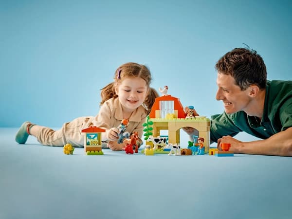 LEGO DUPLO 10416 PASSER DYR PÅ GÅRDEN