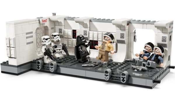 LEGO STAR WARS 75387 Ombordstigning på Tantive IV