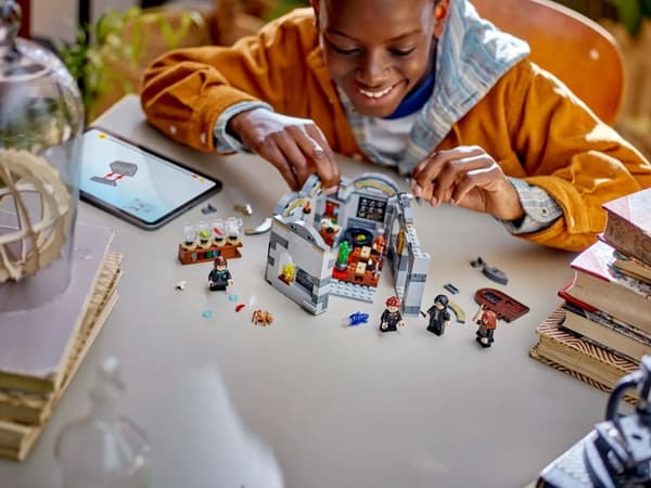 LEGO HARRY POTTER 76431 Hogwarts slott: Trolldrycksklass