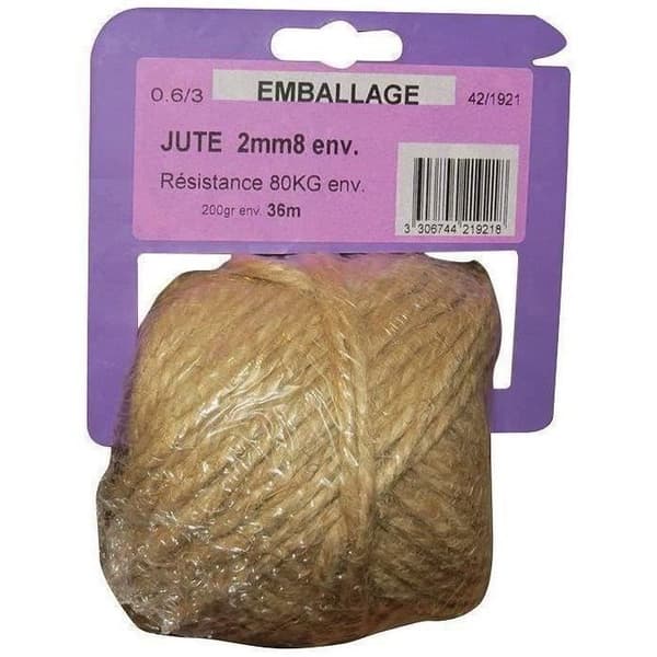 Jutegarn 0.6/3 x 200 g på plastkavaljer