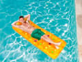 Miniatyrbild 1 av 6: Luftmadrass till pool eller strand från Bestway
