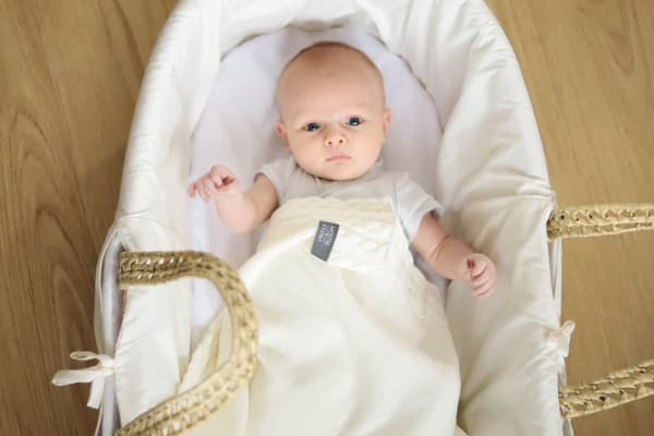 Babyfilt Joy EKO Warm White Vinter & Bloom