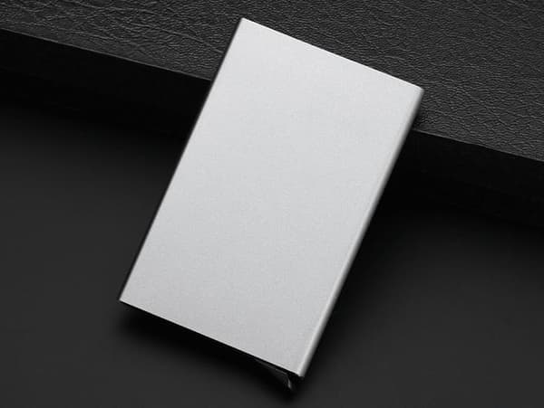 RFID-säker korthållare aluminium varierande färger