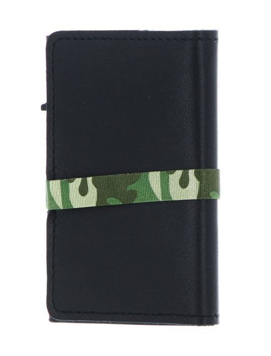 TRU VIRTU Hålare för kort svart grön för män - Click &amp; Slide Strap Cross Wallet Nappa Svart Kamouflage / Svart 114347