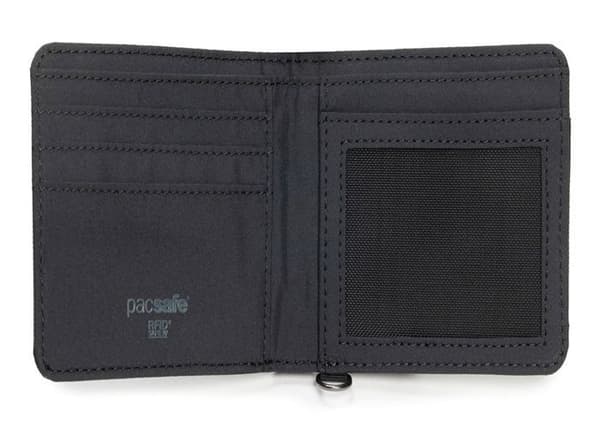 pacsafe svart kreditkortsfodral för kvinnor och män - RFIDsafe Bifold Wallet 212912