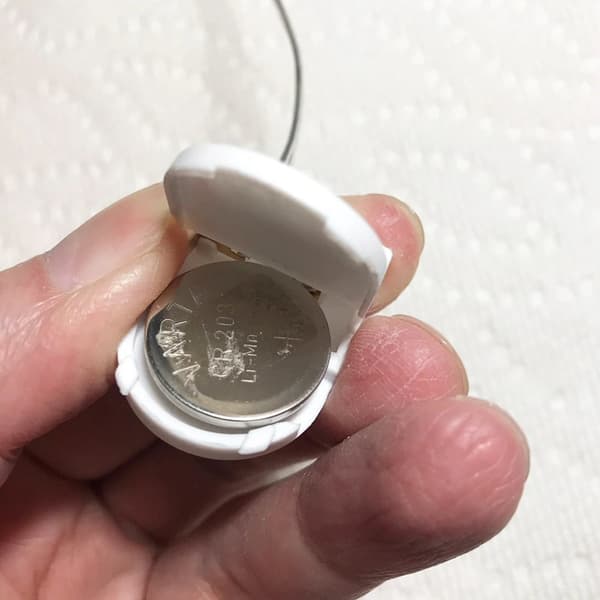 1 Batterikassett Batterihållare Batterilåda för 1xCR2032 med på/av