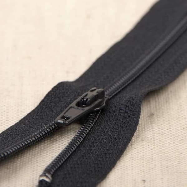 Finstängning Polyester N°2 mörk marin (12 cm)